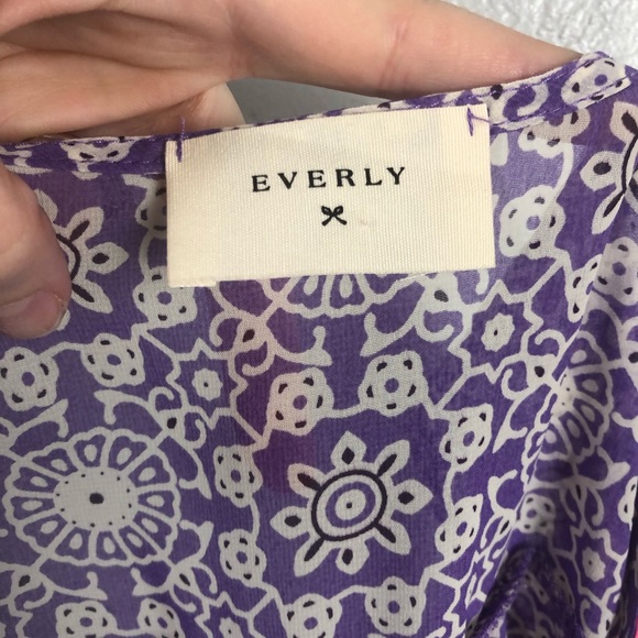 EVERLY shirt blouse semi sheer geometric boho Sz M - Picture 7 of 8